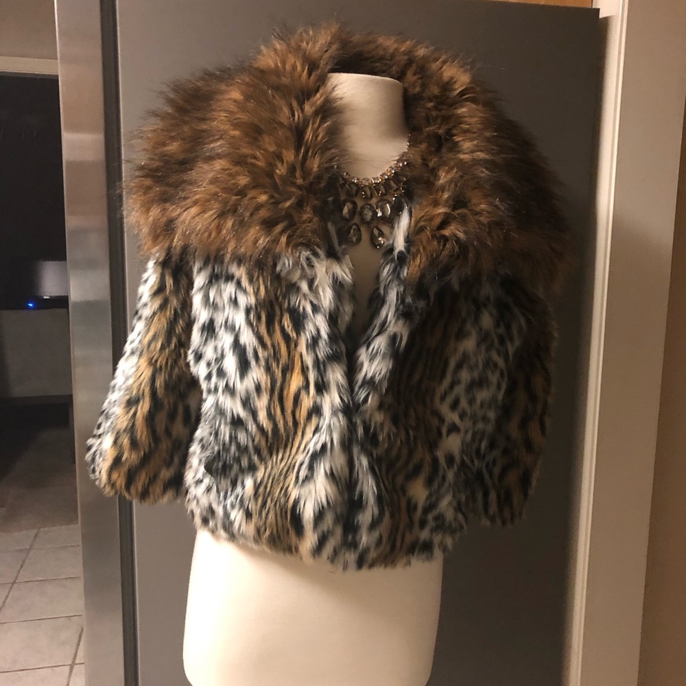 Venus faux fur LOWEST NO OFFERS